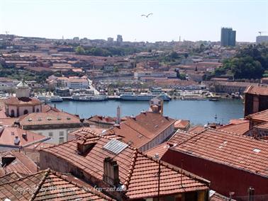 We explore Porto, Portugal 2009, DSC01345b_B740